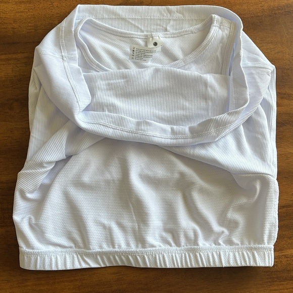 Yogalicious Shelfbra Racerback Tank - Picture 3 of 3